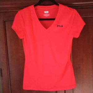 💞FILA athletic shirt💞